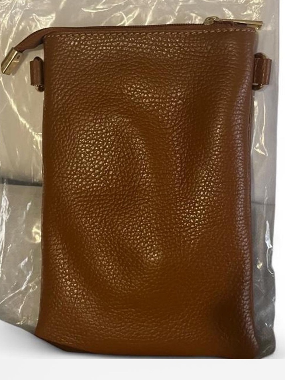 Borse in Pelle Tan Pebble Italian Leather Crossbody Bag with gold detail